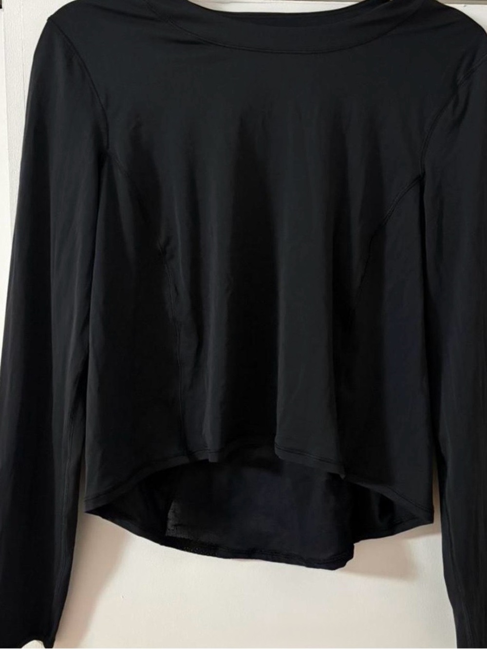 lululemon athletica Black Long-Sleeve Crop Crew Top